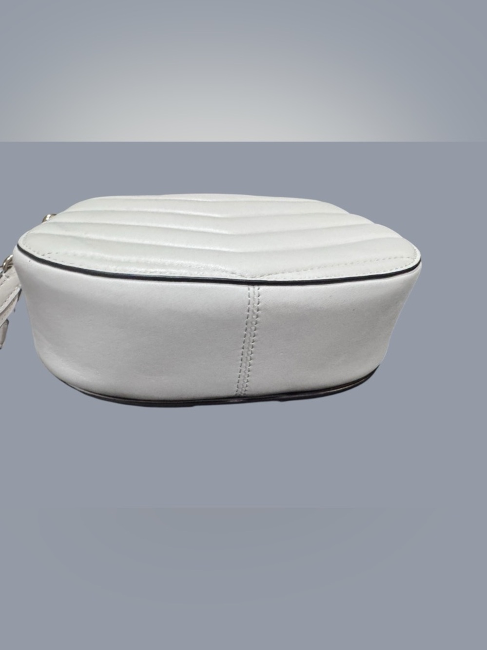 Coach Georgie Saddle Bag Puffy Quilting Horse Carriage - Picture 8 of 15